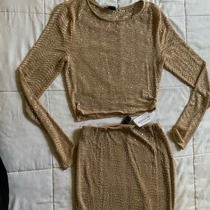2 PIECE NUDE SPARKLY SET